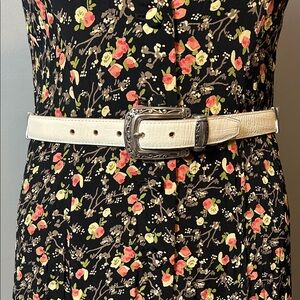 Brighton White Leather Belt with Silver Buckle size small VTG